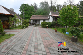 Dom wolnostojący graniczący z lasem- Niedoradz